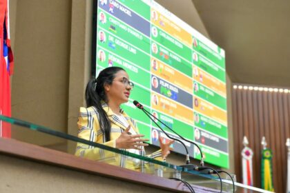 Dra. Mayara comemora portaria sobre concurso público para SES após cobranças