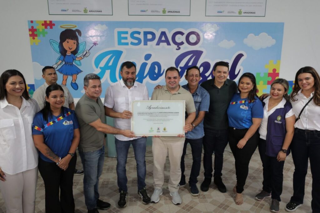 Em Parintins, Wilson Lima lança pacote de obras e realiza inaugurações na infraestrutura da cidade, no valor R$ 171 milhões 10 Em Parintins Wilson Lima lanca pacote de obras e realiza inauguracoes na infraestrutura da cidade no valor R 171 milhoes 12 1024x683 1