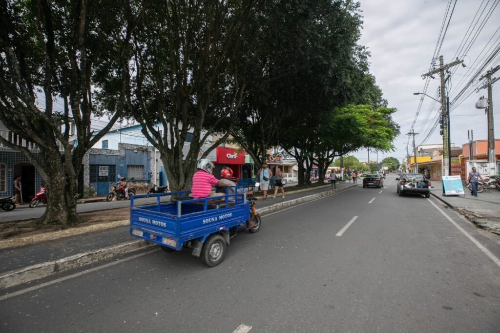 Em Parintins, Wilson Lima lança pacote de obras e realiza inaugurações na infraestrutura da cidade, no valor R$ 171 milhões 2 Em Parintins Wilson Lima lanca pacote de obras e realiza inauguracoes na infraestrutura da cidade no valor R 171 milhoes 3 1024x682 1
