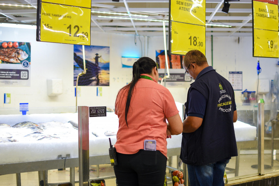 Procon-AM divulga lista de preços com produtos da Páscoa 4 FOTO JOAO PEDRO PROCON AM PESQUISA DE PRECOS 1