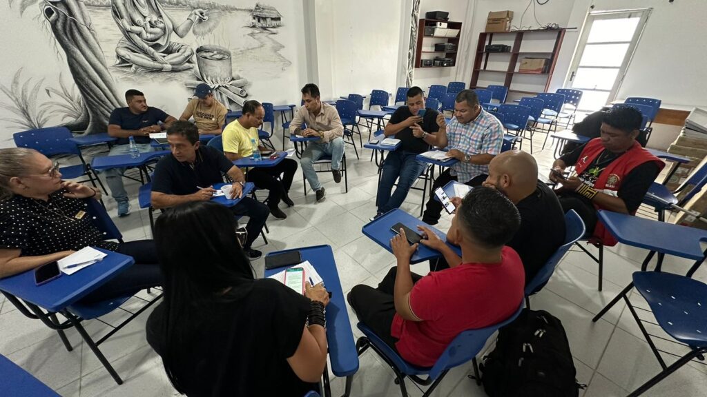 Vigilância em Saúde do Amazonas participa de Encontro de Gestores da Saúde no Alto Solimões 2 FVS RCP Encontro saude FOTO Anne Alves FVS RCP 3 1024x576 1