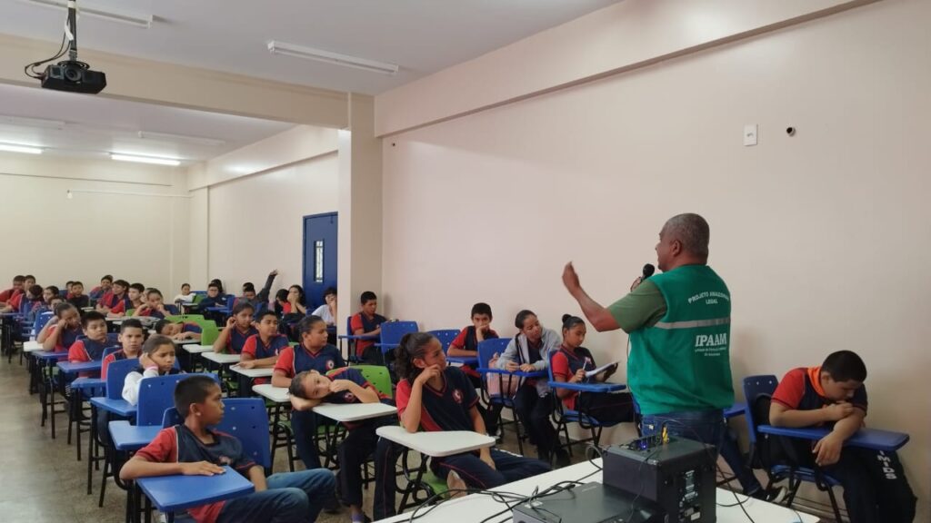 Ipaam inicia ações educativas de prevenção às queimadas e desmatamentos 3 IPAAM EDUCACAO AMBIENTAL IRANDUBA 2 1024x576 1