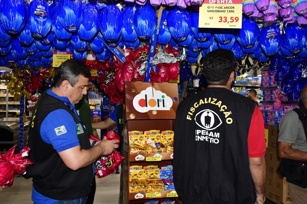 Operação Páscoa: Ipem-AM verifica 2.246 produtos tradicionais comercializados em Manaus e Região Metropolitana 2 IPEM 2 1024x682 1