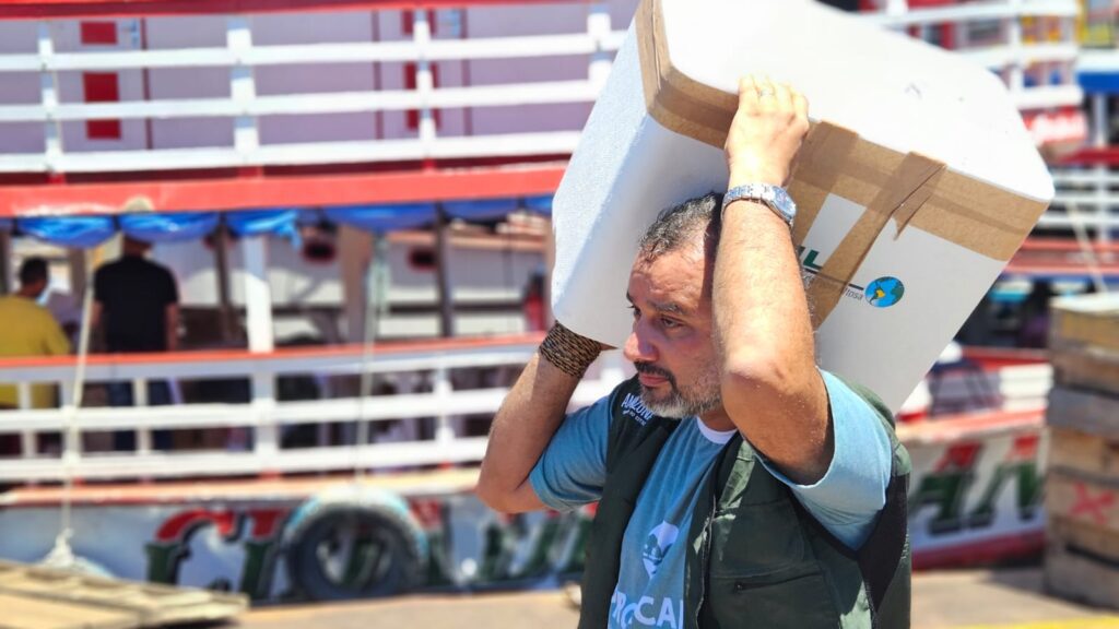 Idam envia primeira remessa de vacinas contra febre aftosa a seis municípios amazonenses 3 Idam Distribuicao de vacinas contra febre aftosa Davi Lago Fotos Divulgacao 1 1 1024x576 1