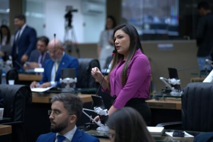 ‘Março Roxo’: Lei de Joana Darc estabelece mês de defesa dos direitos das pessoas com epilepsia no Amazonas