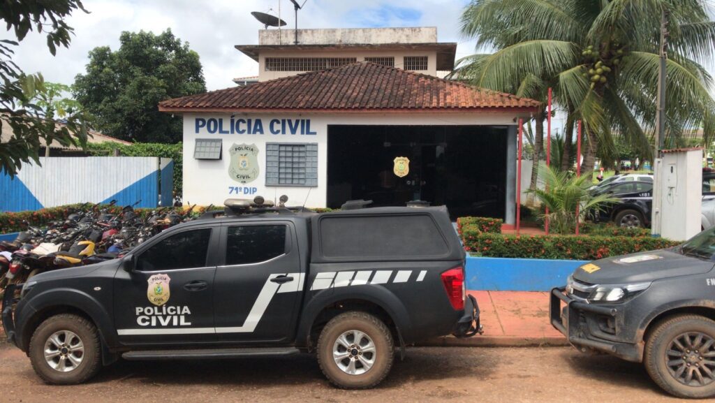 Em Apuí, PC-AM e PMAM prendem homem por homicídio ocorrido em 2012 2 PC AM DELEGACIA DE APUI DIVULGACAO 1 1024x577 1