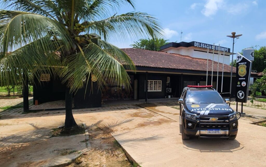 Em Eirunepé, Polícia Civil apreende adolescente envolvido em homicídio qualificado de mulher 2 PC AM DIP EIRUNEPE FOTO DIVULGACAO 1024x645 1