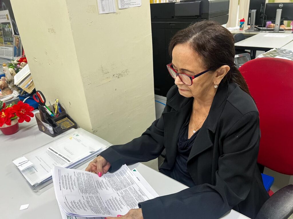 Dia da Mulher: PC-AM destaca trabalho feminino em diferentes gerações na instituição 5 PCAM EPC MARIA DAS GRACAS MONTEIRO WAUGHAN FOTO ANDERTON CARDOSO 1024x768 1