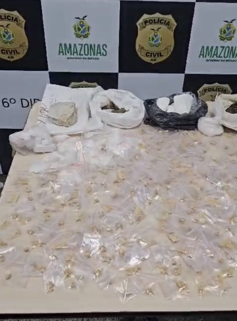 Polícia Civil do Amazonas desarticula laboratório de drogas na zona leste de Manaus 3 PCAM MATERIAL APREENDIDO 4 FOTO DIVULGADO 756x1024 1