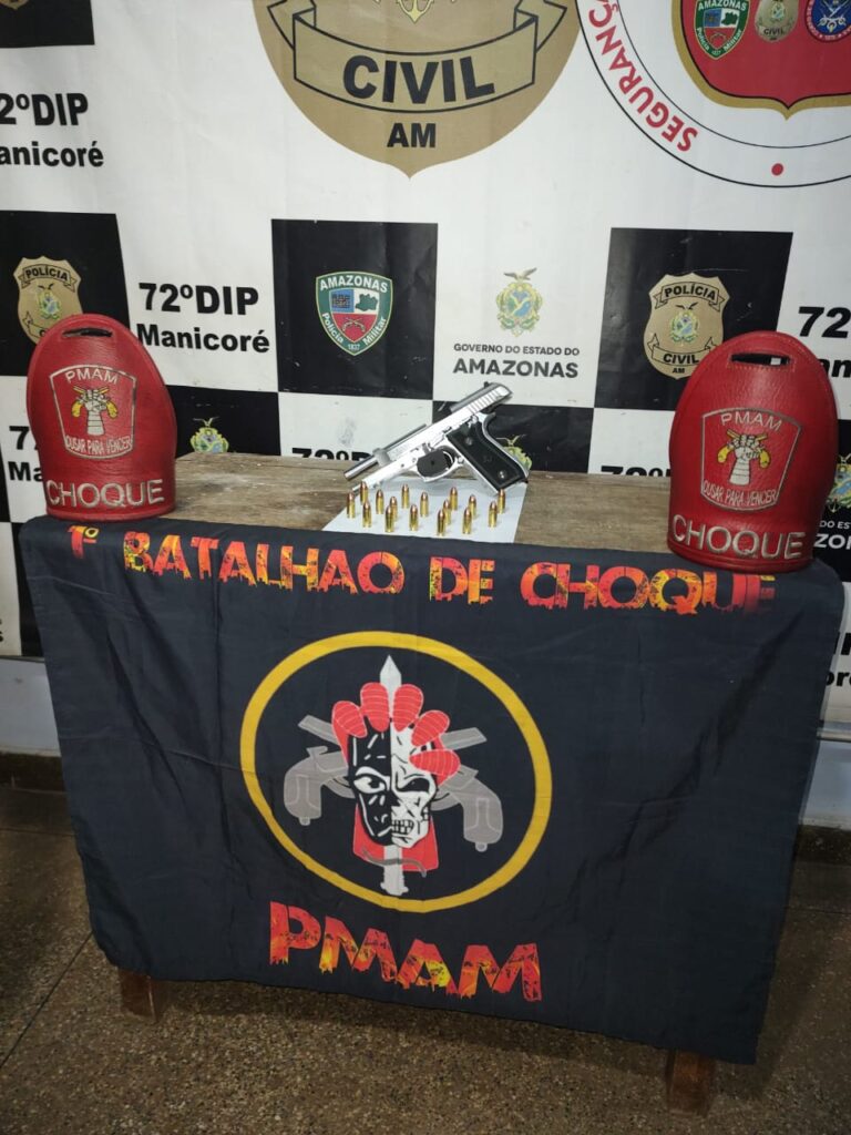 Em Manicoré, Polícia Militar do Amazonas prende homem com arma de fogo de uso restrito 2 PMAM CHOQUE ARMA DE FOGO FOTO DIVULGACAO PMAM 1 768x1024 1