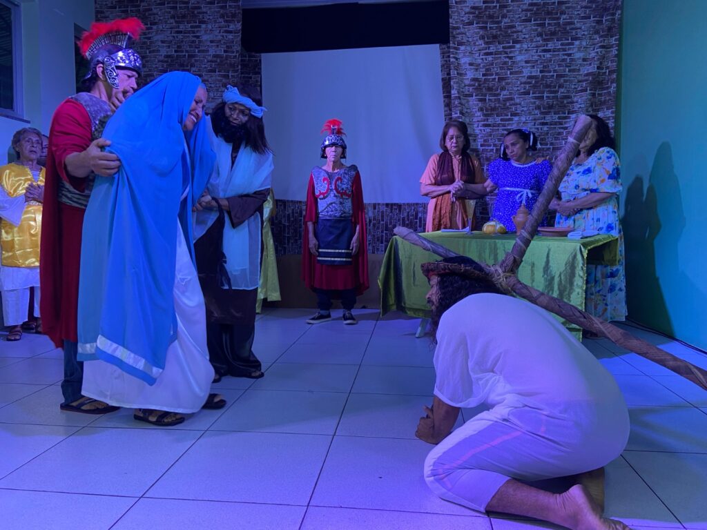 ‘Paixão de Cristo’: Grupo de Teatro da FUnATI intensifica ensaios do espetáculo teatral 2 Paixao de Cristo 1 1024x768 1