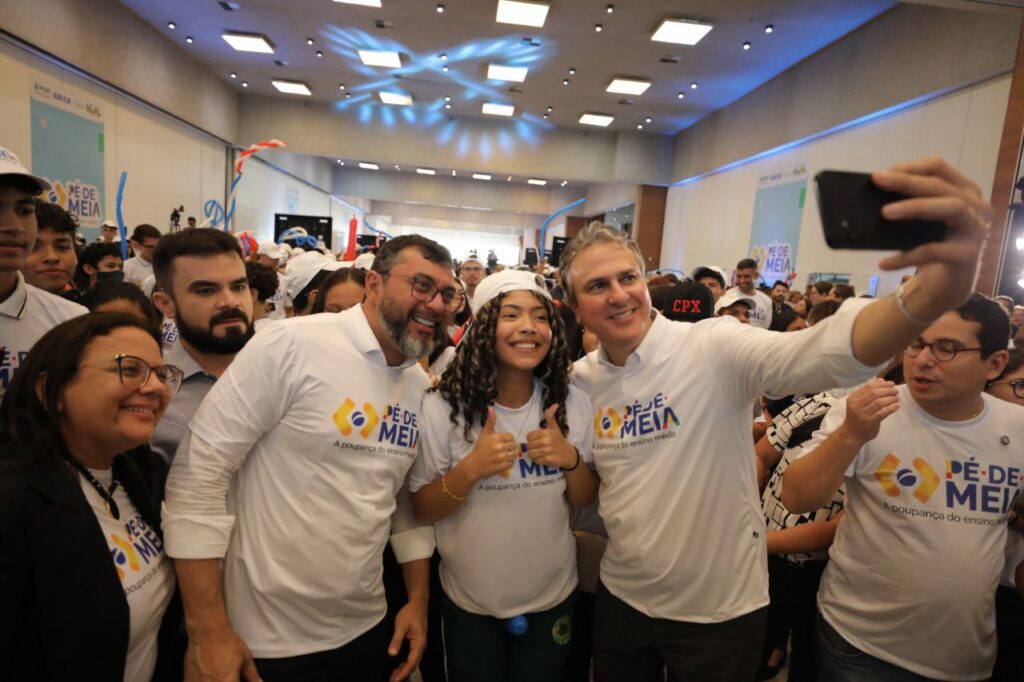 Governador Wilson Lima e ministro da Educação Camilo Santana lançam programa Pé-de-Meia no Amazonas 6 Pe de Meia Diego Peres 2 1024x682 1