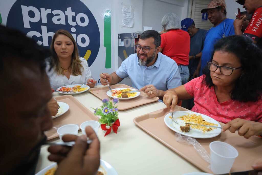 Wilson Lima destaca mais de 12 milhões de refeições servidas nas unidades do Prato Cheio desde 2020 5 Prato Cheio Fotos Diego Peres 2 1 1024x683 1