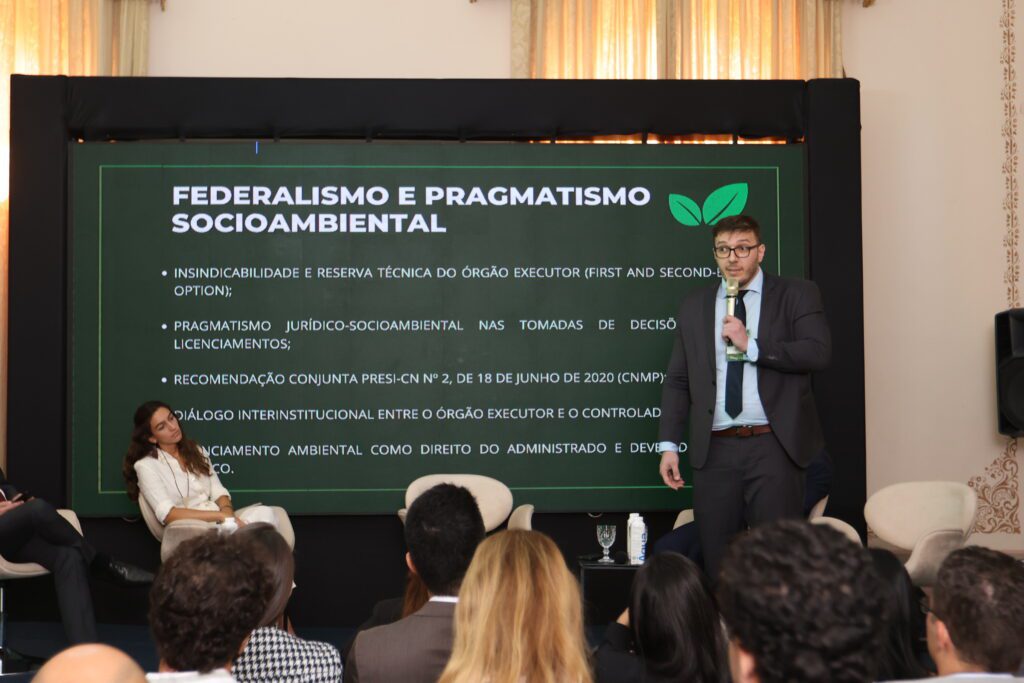 Atuação das Procuradorias do Meio Ambiente e o papel da advocacia pública nas questões ambientais são destacados em encontro 3 Procurador Jose Gebran 1024x683 1