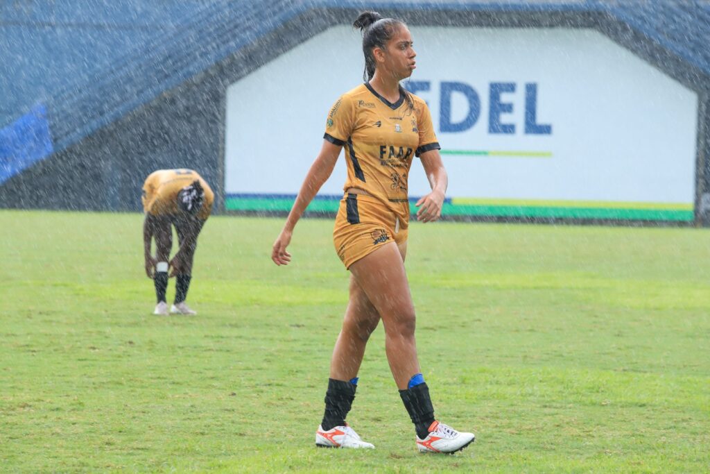 Atleta do Pelci é integrada ao elenco profissional do JC Futebol Clube 5 SEDEL Atleta do Pelci integrada ao JC 2 FOTO Julcemar Alves Sedel 1024x683 1