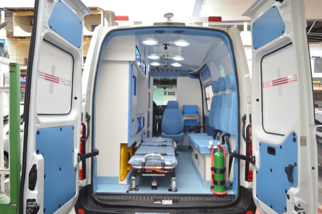 Saúde do Amazonas entrega ambulância e cadeira odontológica no SPA Joventina Dias 3 SES AM.02 Ambulancia entregue no SPA Joventina Dias 1 1024x681 1