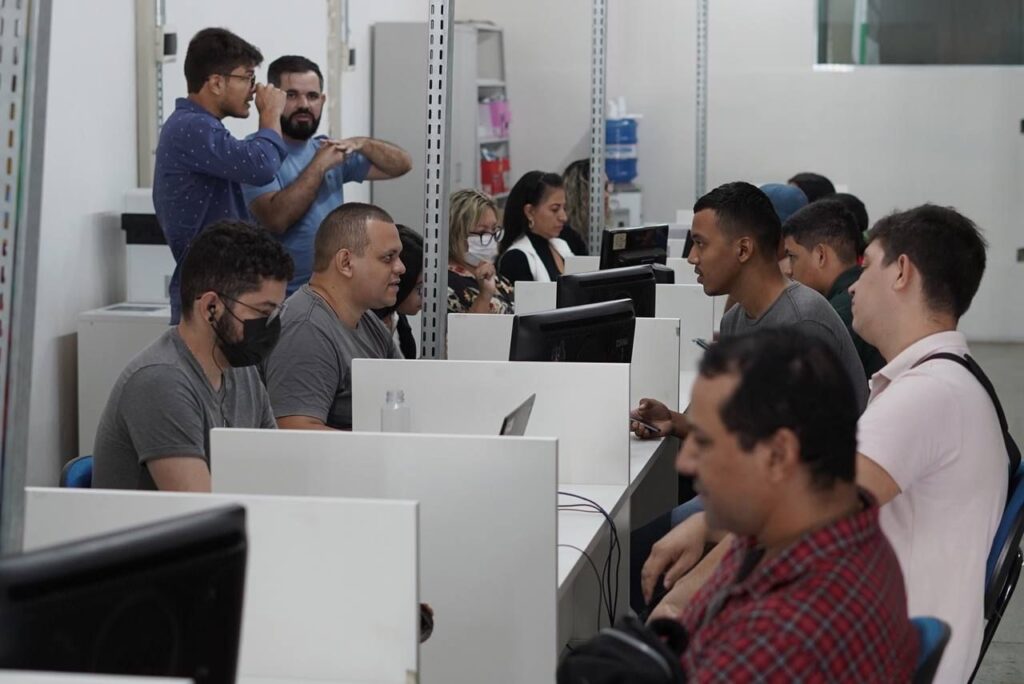 Sine Amazonas divulga 156 vagas de emprego para esta segunda-feira 2 SETEMP Sine AM DIVULGACAO 2 1024x684 1
