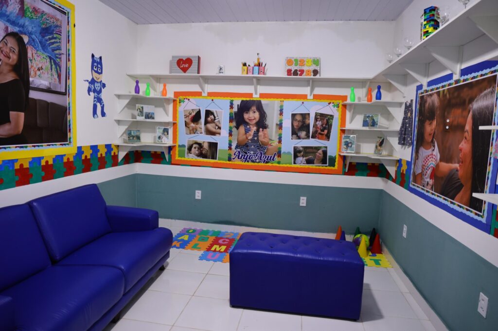 Em Parintins, governador Wilson Lima inaugura primeiro espaço de lazer exclusivo para autistas no Amazonas 5 Sejusc Inauguracao Espaco Azul Fotos Herick Pereira Secom 4 1024x682 1