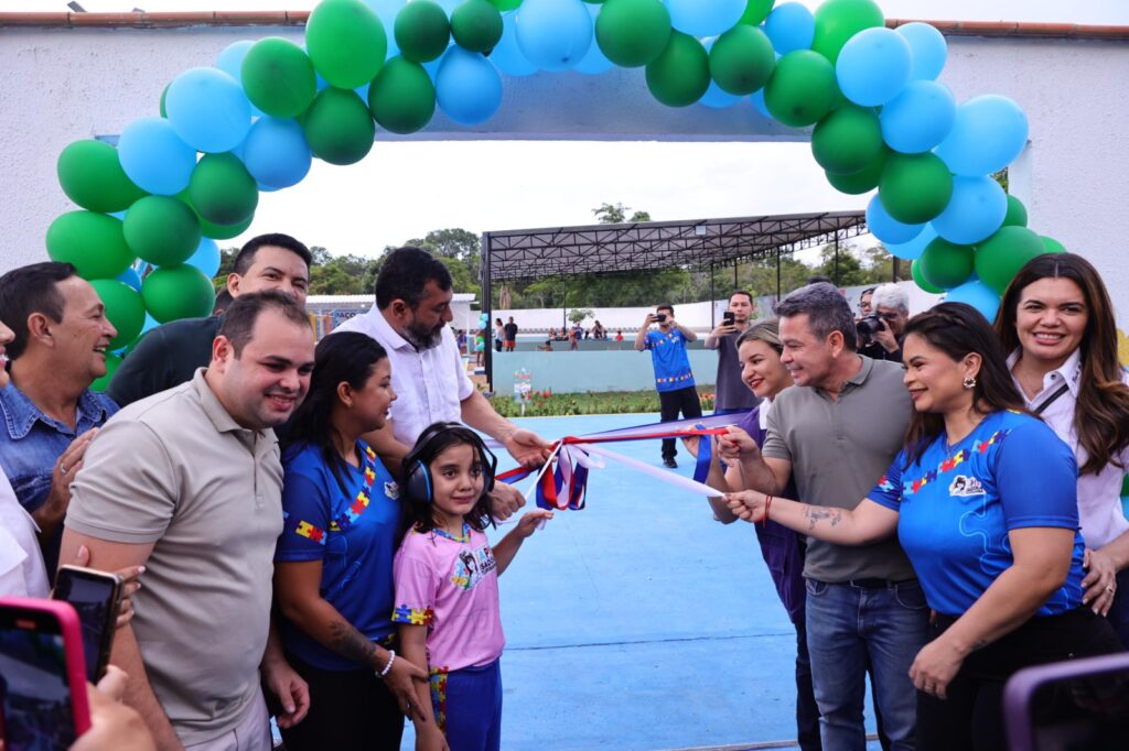 Em Parintins, governador Wilson Lima inaugura primeiro espaço de lazer exclusivo para autistas no Amazonas 4 Sejusc Inauguracao Espaco Azul Fotos Herick Pereira Secom 5 1024x682 1