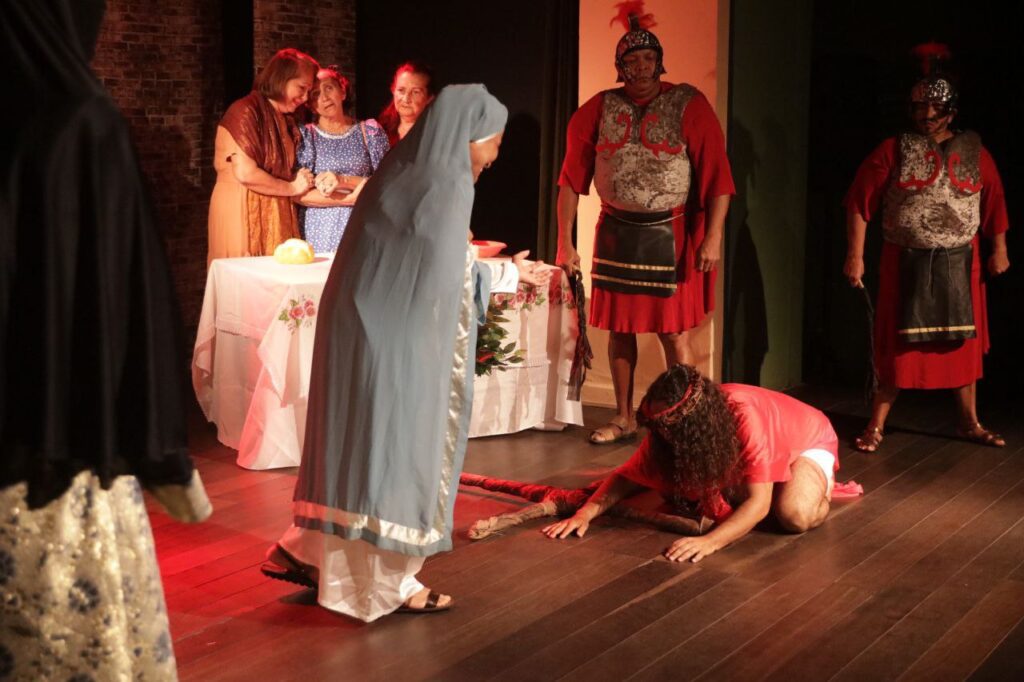 No Dia Mundial do Teatro, FUnATI apresenta espetáculo ‘Paixão de Cristo’ no Teatro Gebes Medeiros 3 Teatro FUnATI 3 1024x682 1
