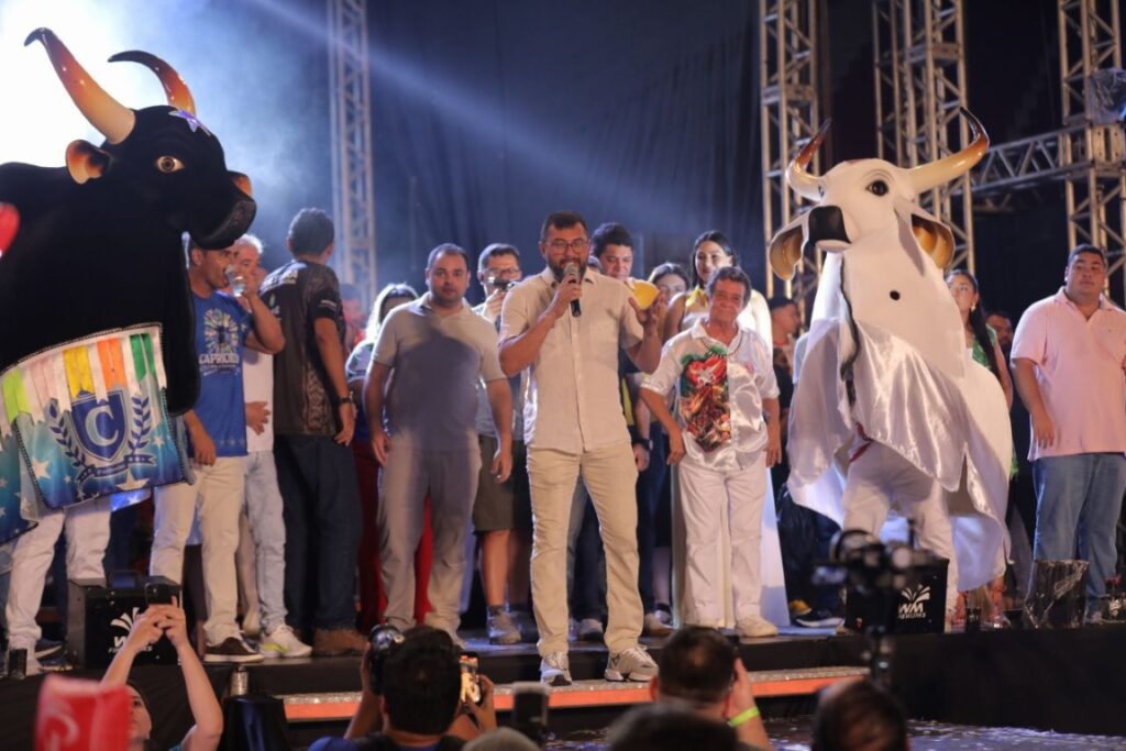 Wilson Lima lança 57º Festival de Parintins no Bumbódromo e reafirma compromisso com geração de emprego e renda na cidade 3 Wilson Lima lanca 57o Festival de Parintins no Bumbodromo e reafirma compromisso com geracao de emprego e renda na cidade Diego Peres e Alex Pazuello Secom 4 1024x683 1