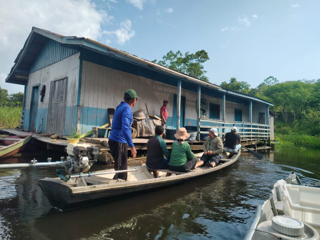 Ipaam expede a primeira autorização do país para a pesca manejada de larvas e alevinos 2 autorizacao pesca manejada ipaam I 1024x768 1