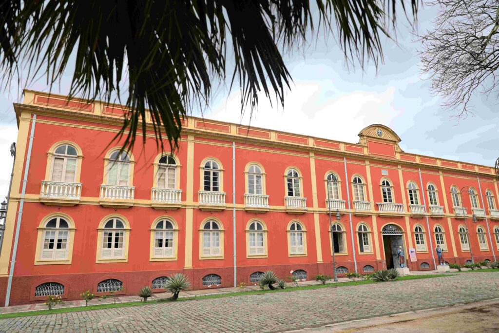 Funcionamento dos espaços culturais de Manaus é especial durante o feriado da Páscoa 3 cultura palacete provincial marcio james 02 1 1024x683 1