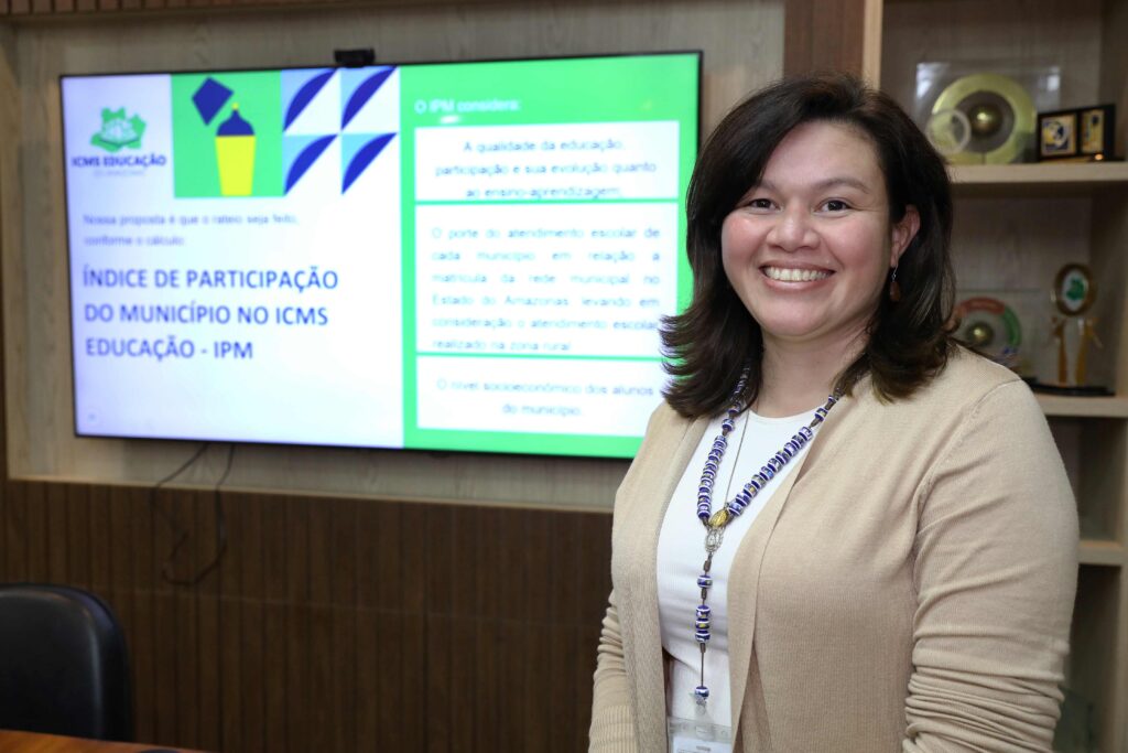 Secretaria de Educação apresenta diretrizes do ICMS Educação para agentes municipais e órgãos parceiros 4 A coordenadora da Comissao Intersetorial Martha Benfica explicou que o Indice de Participacao do Municipio seguiu norma metodologica do Banco Mundial Foto Euzivaldo Queiroz 1024x683 1