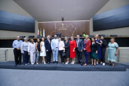 Aleam realiza Cessao de Tempo para celebrar os 55 anos do Rotary Club em Manaus 1024x683 1