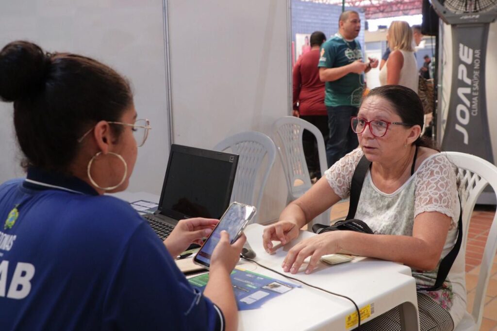 Suhab oferece serviços de renegociação de dívida e emissão de boletos na 4ª edição da Câmara Cidadã 3 CAMARA CIDADA 1 1024x682 1