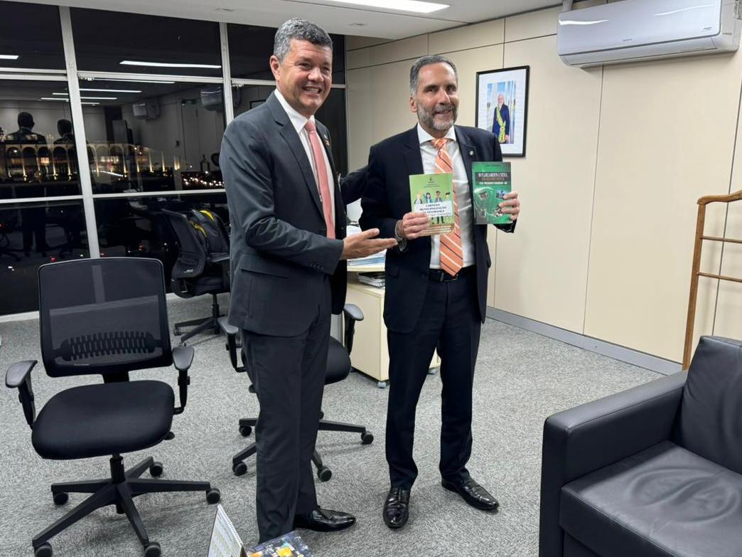 Comandante Dan relata efeitos positivos para o Amazonas apos reuniao com Ministerio da Justica