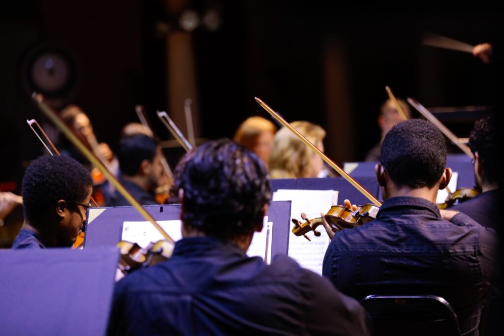 Cantata cênica “Carmina Burana” estreia na Temporada de Corpos Artísticos nesta quinta-feira 4 Cultura Amazonas Filarmonica 2 Macely Gomes 1024x683 1