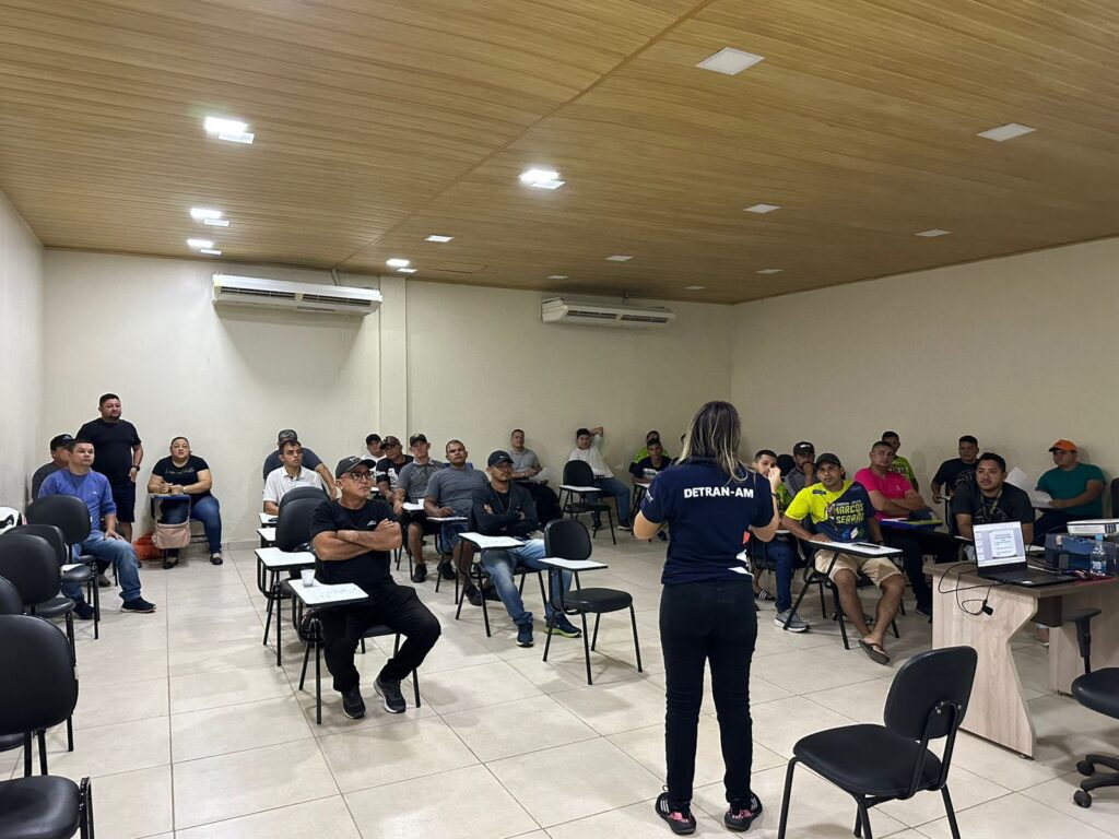 Detran-AM: Inscrições abertas para cursos em Itapiranga e Silves 3 Curso Detran AM 2 1024x768 1