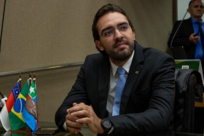 Deputado Thiago Abrahim propoe selo para empresas que adotem reinsercao de dependentes quimicos no Amazonas Foto Jhontan Darth 1024x683 1