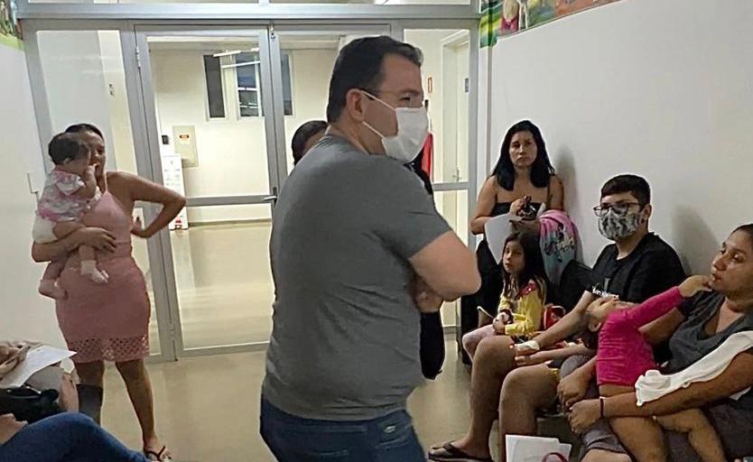 Deputado Wilker Barreto revela indignacao com o descaso na saude publica infantil apos fiscalizacao no HPS da Crianca da zona Sul Foto Sol Rocha