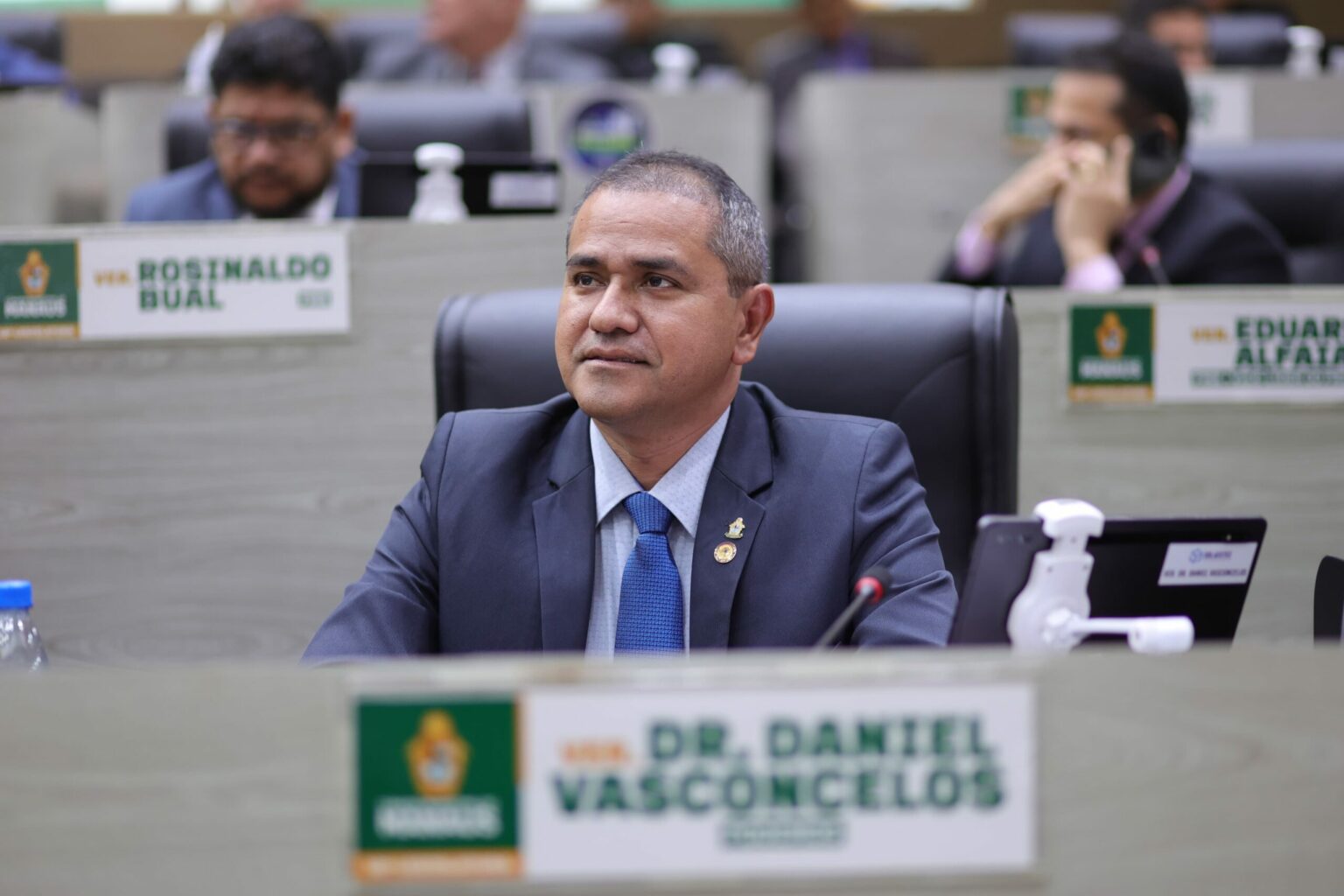 Dr. Daniel Vasconcelos scaled 1