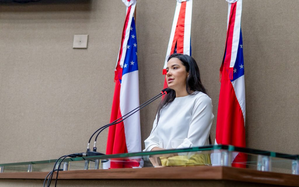 Dra. Mayara alerta gestores municipais para entrega de documentacao do PAC Saude 1024x640 1