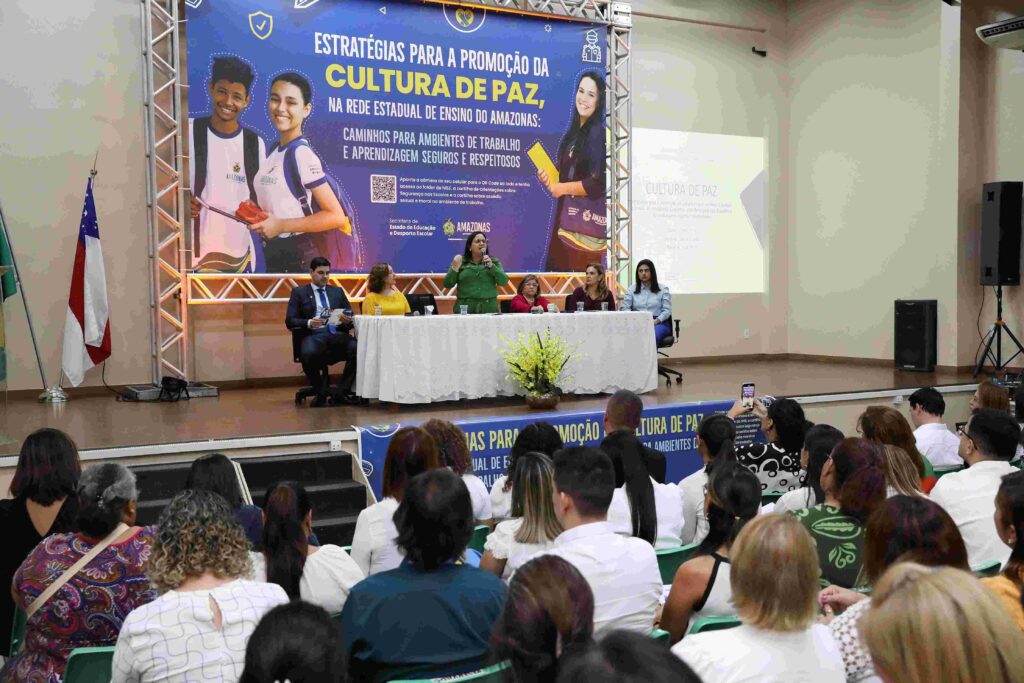 Secretaria de Educação lança cartilha de combate ao assédio moral e sexual na rede estadual 5 Educacao estrategia de cultura de paz nas escolas Euzivaldo Queiroz Seduc 49 1024x683 1