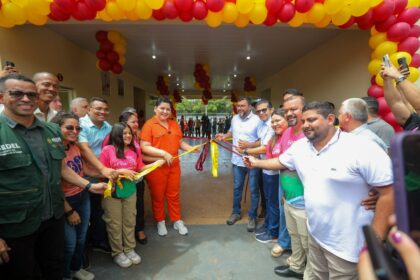 Emenda parlamentar Estadio Municipal de Presidente Figueiredo e inaugurado pelo governador Wilson Lima prefeita Patricia Lopes e deputado Joao Luiz Foto Mauro Smith YAj8IB