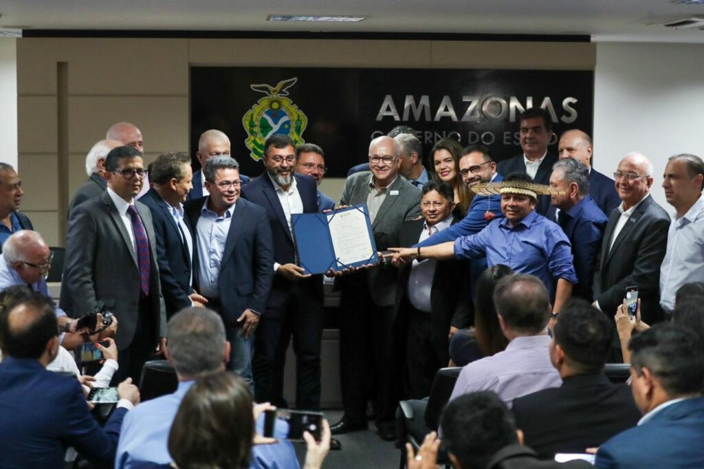Wilson Lima entrega licença de instalação para exploração do potássio em Autazes e prevê a geração 2,6 mil empregos diretos já na fase de instalação da atividade 2 Exploracao de Potassio Diego Peres 2 1024x682 1