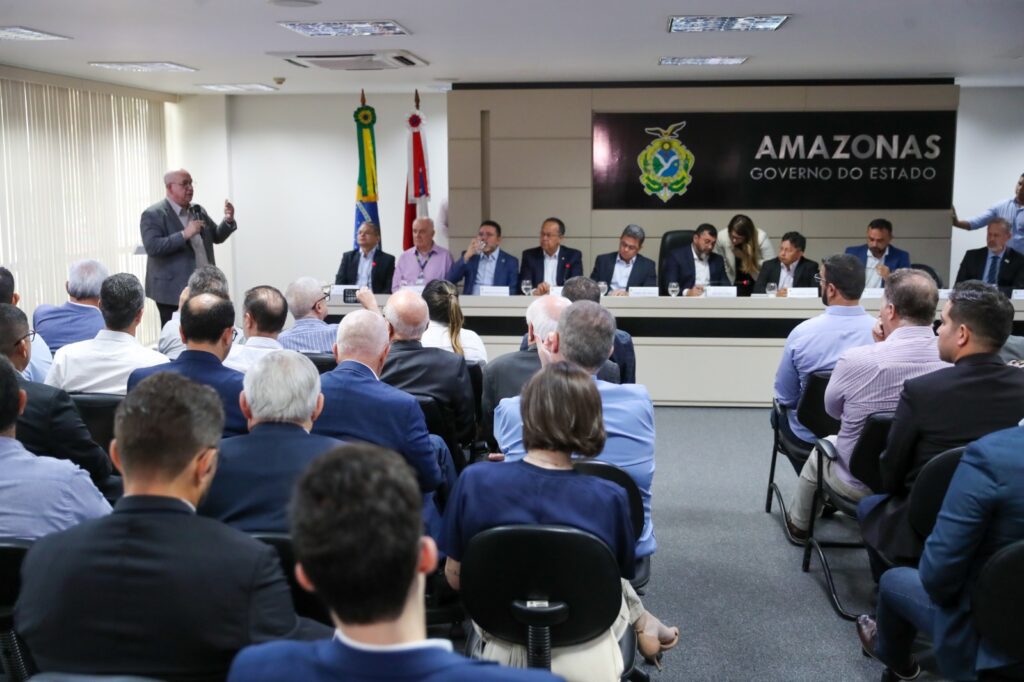 Wilson Lima entrega licença de instalação para exploração do potássio em Autazes e prevê a geração 2,6 mil empregos diretos já na fase de instalação da atividade 6 Exploracao de Potassio Mauro Neto 2 1024x682 1