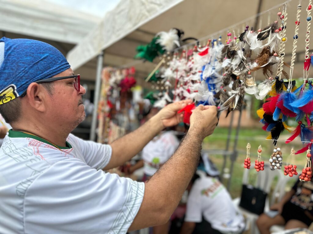Artesanato Indígena é um dos destaques da Semana do Quadrinho Nacional em Manaus 5 Fepiam ArtesanatoIndigena SemanaNacionalDoQuadrinhoManaus1 Divulgacao1 1024x768 1
