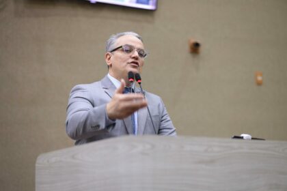 LISSANDRO BREVAL DENUNCIA JOHN SARAIVA ASCOM scaled 1