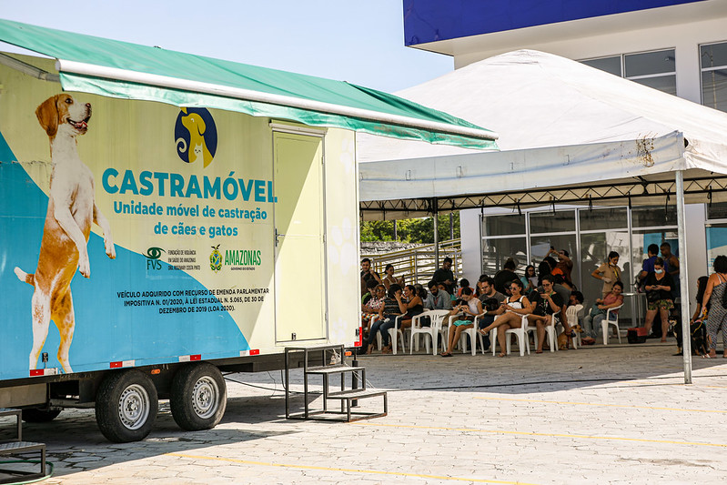 Castramóvel do Governo do Amazonas realiza ação itinerante no shopping ViaNorte, em Manaus 2 MANAUS AM 2024 ATENDIMENTO NO CASTRAMOVEL