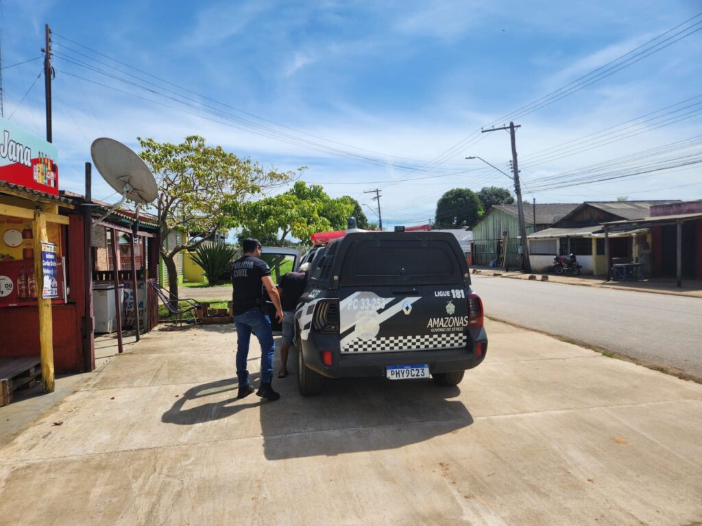 Polícia Civil do Amazonas destaca atuação no interior do Estado no primeiro trimestre deste ano 4 PCAM OPERACOES NO INTERIOR DO AM FOTO ERLON RODRIGUES 2 1024x768 1