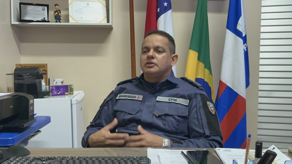 Ex-aluna do Colégio Militar da PMAM é aprovada em medicina em três vestibulares 4 PMAM TENENTE CORONEL JAILSON DE SOUZA DIRETOR DO CMPM IV FOTO ISRAEL AMORIM PMAM 1024x576 1