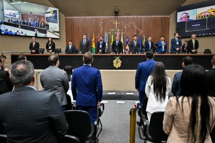 Presidente Roberto Cidade defende recuperacao da BR 319 na 2a Reuniao Ampliada do Colegiado de Deputadas e Deputados do Parlamento Amazonico Foto Rodrigo Brelaz fy7CzH