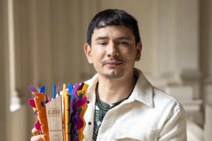 Professor da UEA vence Premio Led de Educacao 2024 BobPaulino 1