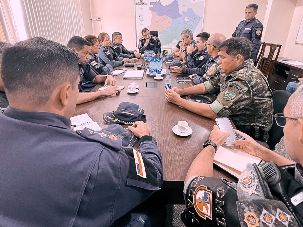 57º Festival de Parintins: Polícia Militar do Amazonas alinha estratégia de segurança e logística para o evento 2 REUNIAO DE ALINHAMENTO PARINTINS 1024x768 1