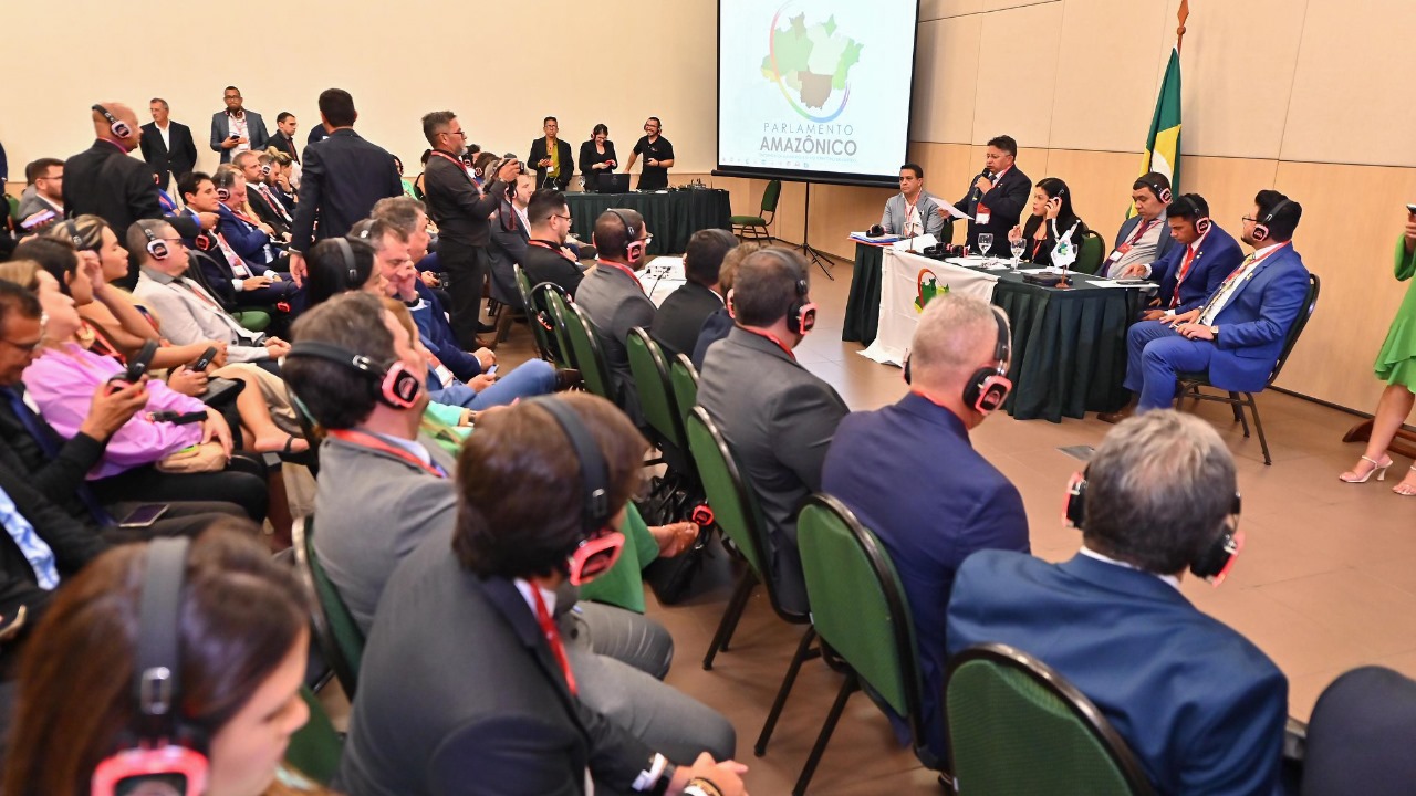 Reuniao do Parlamento Amazonico acontece na Assembleia Legislativa do Amazonas nesta quinta feira 25